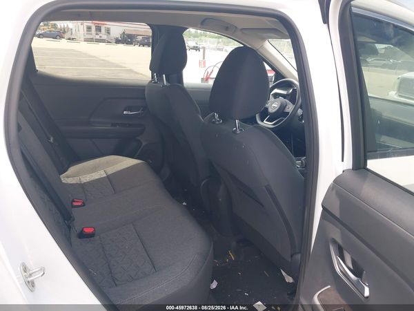 2026 NISSAN KICKS SV — I8