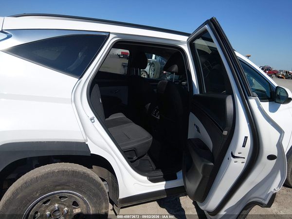 2024 HYUNDAI TUCSON SEL — I8