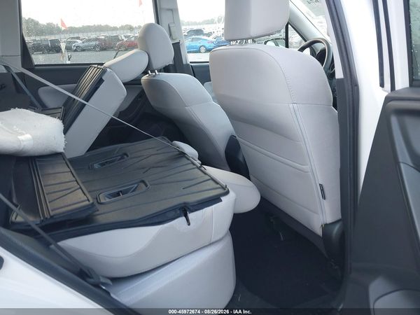 2018 SUBARU FORESTER 2.5I PREMIUM — I8