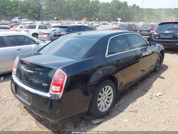 2013 CHRYSLER 300 Base/Limited
