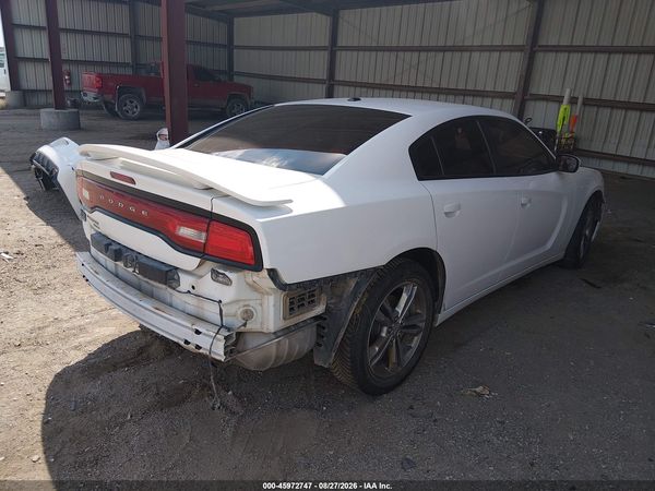 2013 DODGE CHARGER — I4