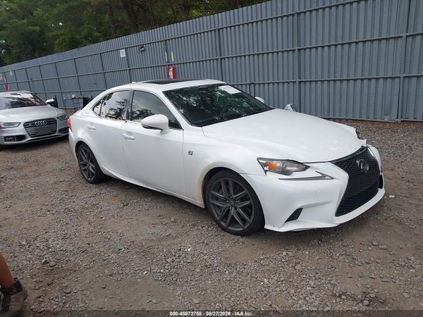 2016 LEXUS IS 300 — I1
