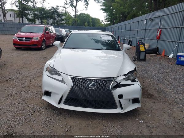 2016 LEXUS IS 300 — I115