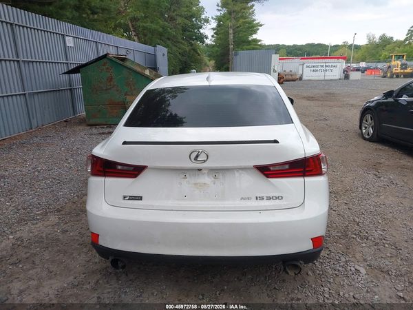 2016 LEXUS IS 300 — I119