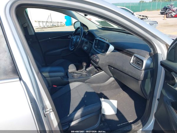 2017 KIA SORENTO 2.4L LX