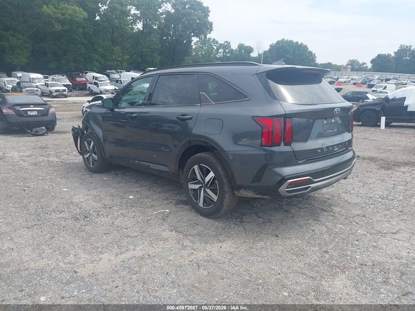 2021 KIA SORENTO S — I3