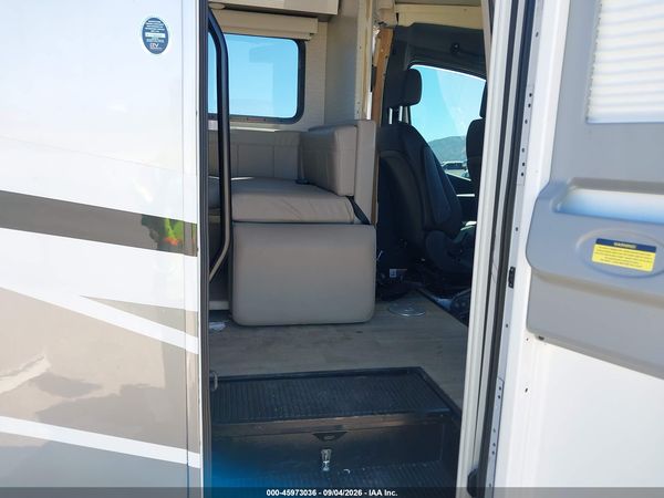 2019 MERCEDES-BENZ SPRINTER 4500 STANDARD ROOF V6 — I8