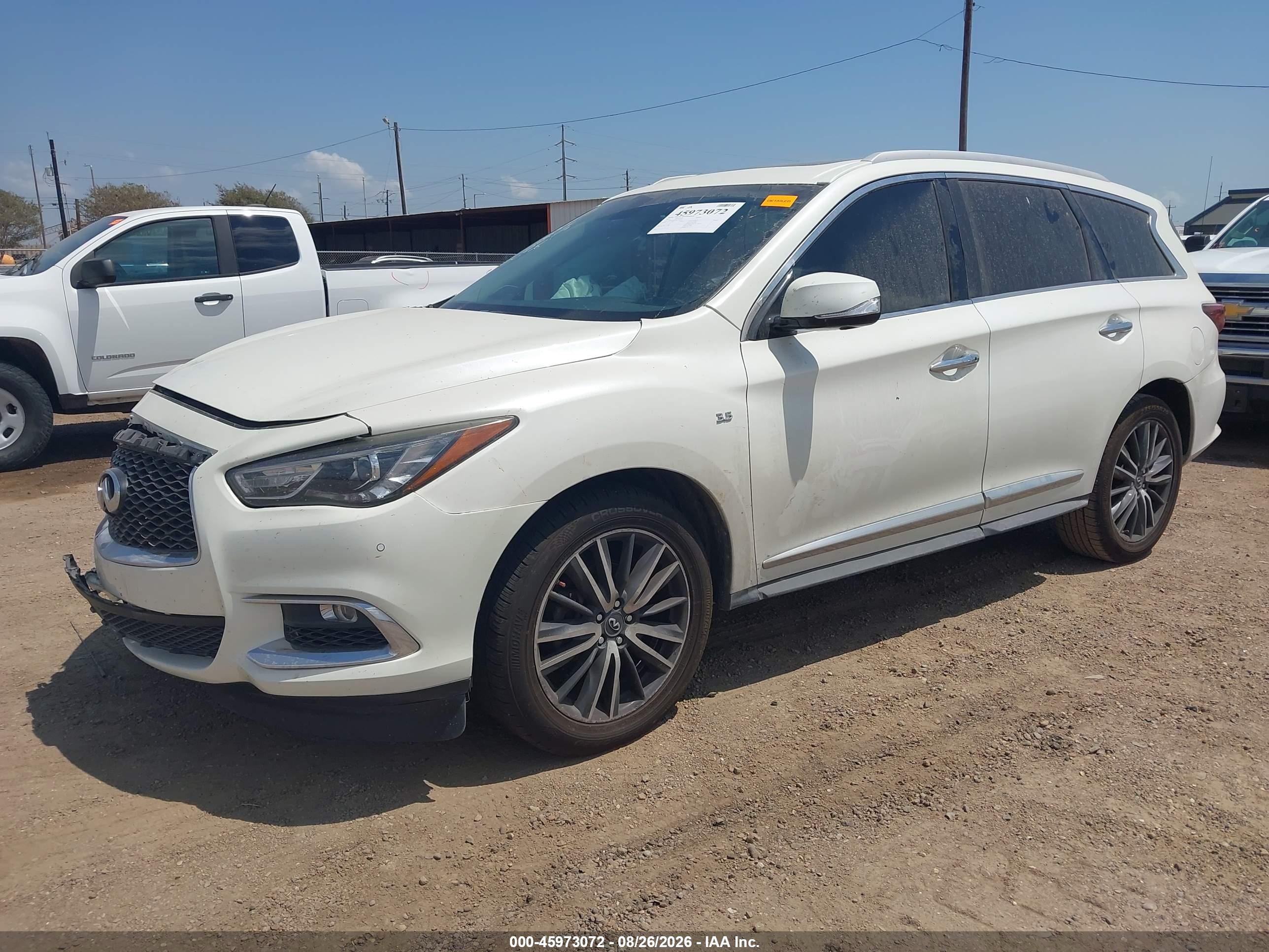 2017 INFINITI QX60 — I2