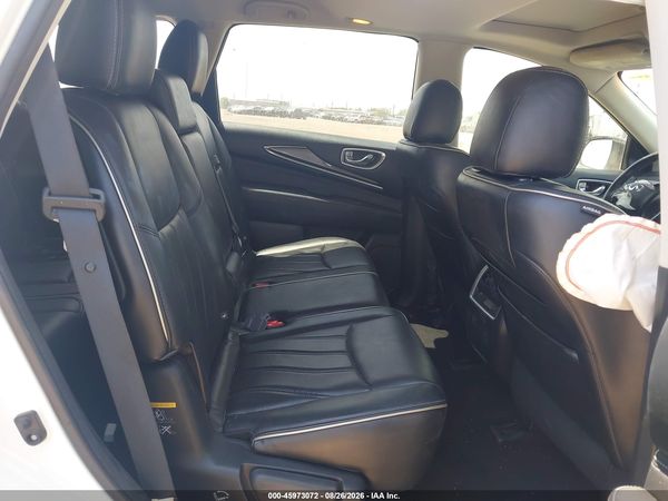 2017 INFINITI QX60 — I8