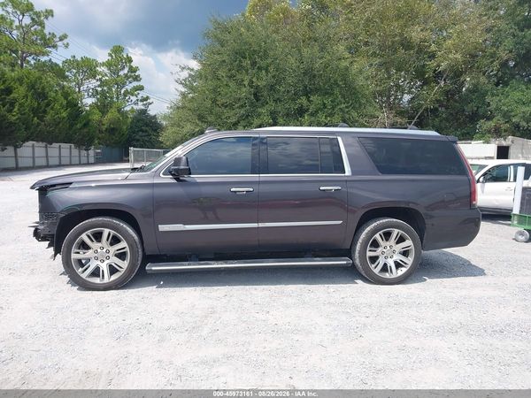 2017 CADILLAC ESCALADE ESV PREMIUM LUXURY — I117