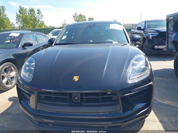 2025 PORSCHE MACAN T — I115