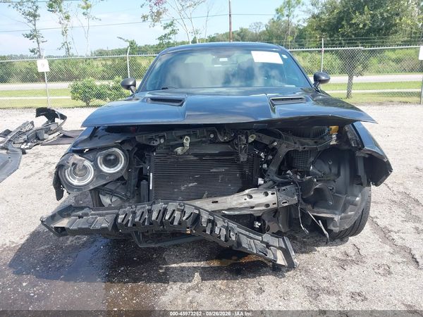 2018 DODGE CHALLENGER SXT