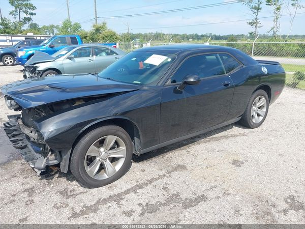 2018 DODGE CHALLENGER SXT