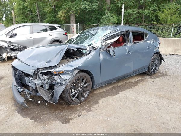 2021 MAZDA MAZDA3 PREMIUM — I2