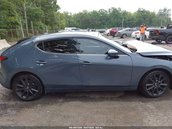 2021 MAZDA MAZDA3 PREMIUM — I116