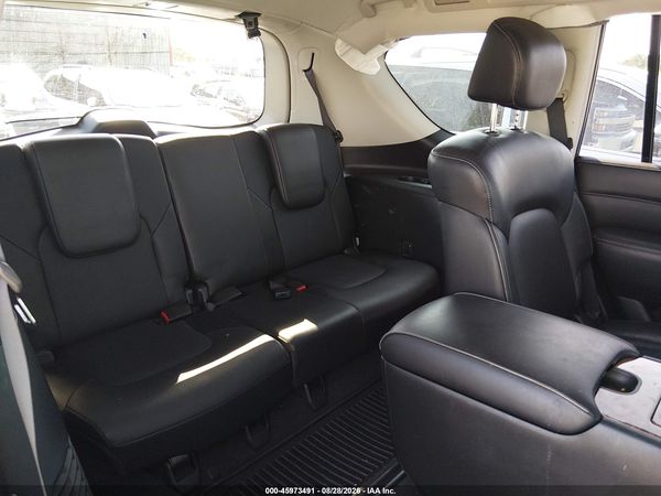 2018 INFINITI QX80 — I8