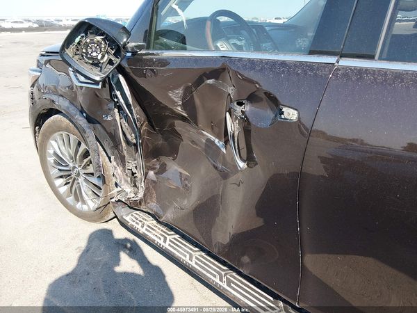 2018 INFINITI QX80 — I154