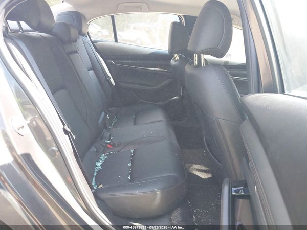 2025 MAZDA MAZDA3 2.5 S SELECT SPORT — I8