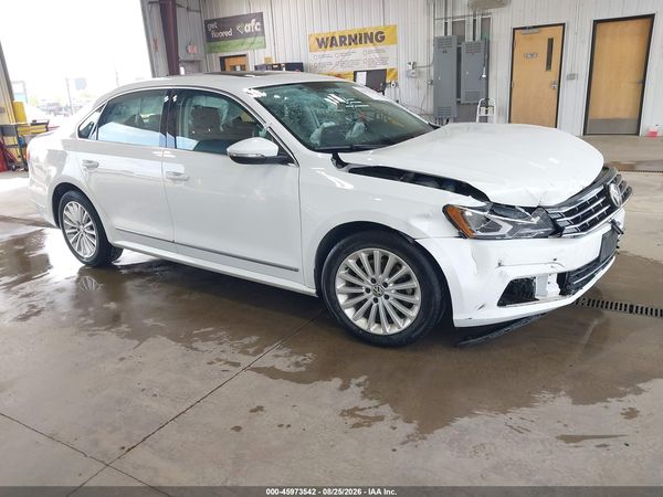 2017 VOLKSWAGEN PASSAT 1.8T SE — I1