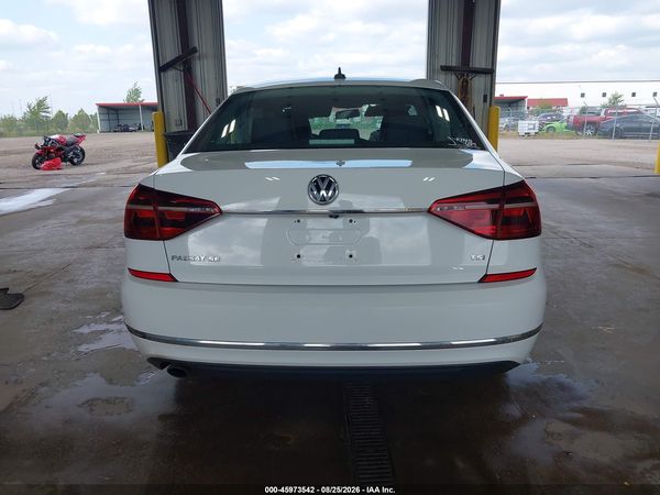 2017 VOLKSWAGEN PASSAT 1.8T SE — I119