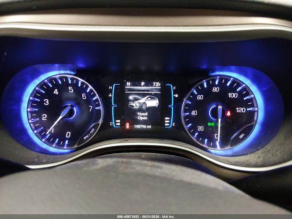 2017 CHRYSLER PACIFICA TOURING — I7