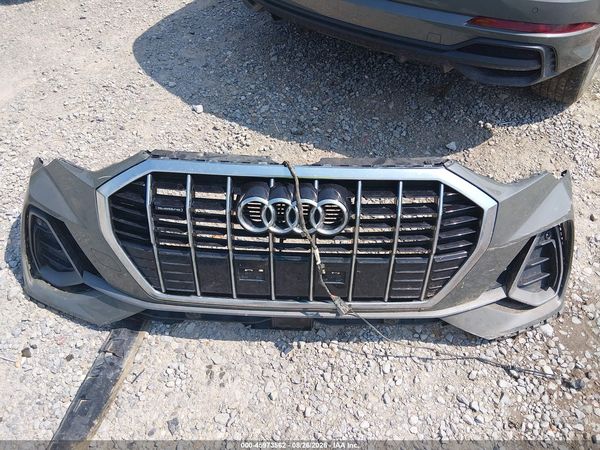2023 AUDI Q3 — I13