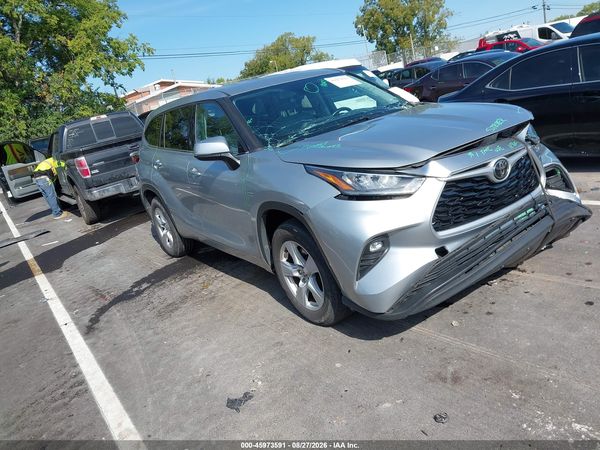 2020 TOYOTA HIGHLANDER LE