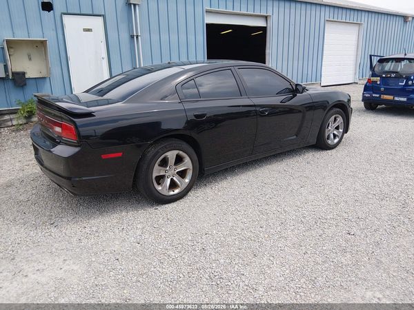 2014 DODGE CHARGER SXT