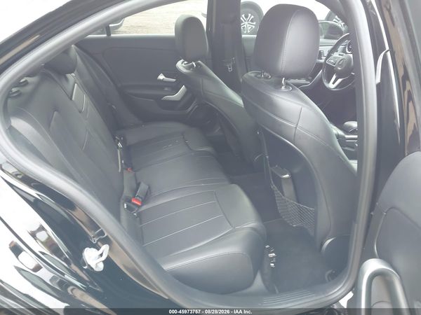 2020 MERCEDES-BENZ A 220 4MATIC — I8