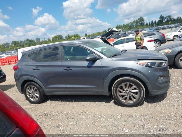 2016 HYUNDAI TUCSON SE — I116