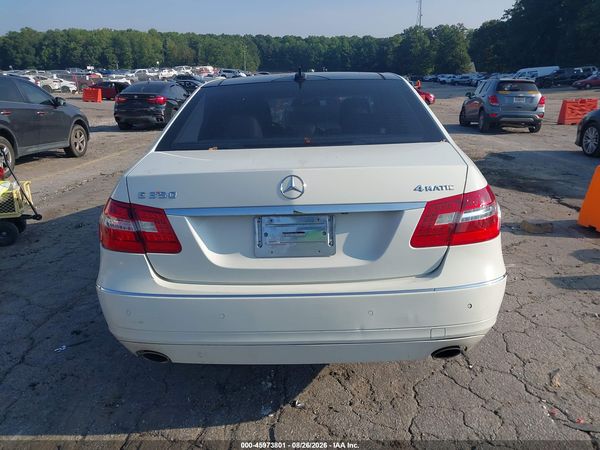 2012 MERCEDES-BENZ E 350 4MATIC — I119