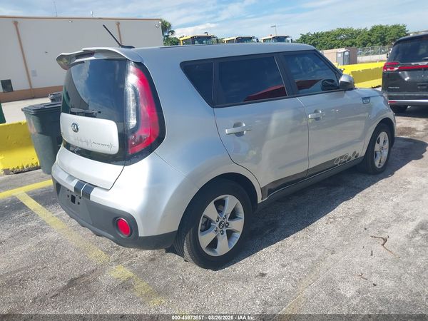 2018 KIA SOUL Base