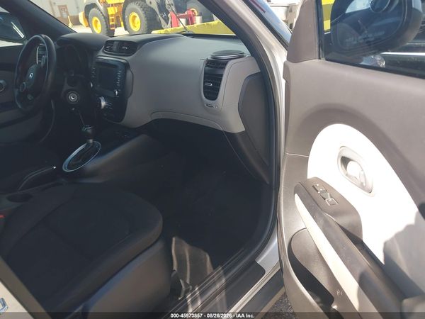 2018 KIA SOUL Base