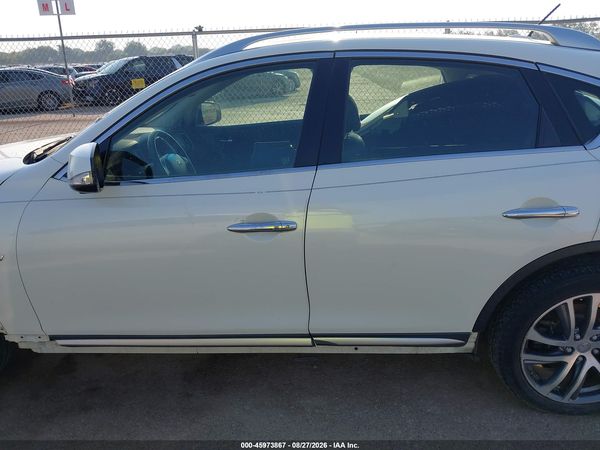 2016 INFINITI QX50 — I117