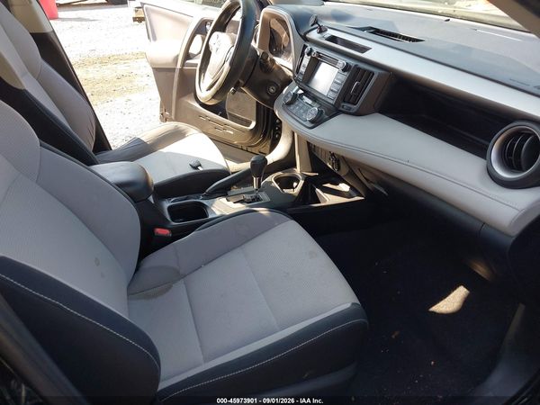 2016 TOYOTA RAV4 XLE — I5