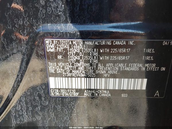 2016 TOYOTA RAV4 XLE — I9