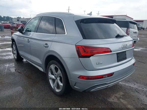 2021 AUDI Q5 — I3