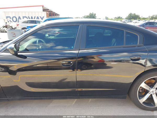 2017 DODGE CHARGER SE RWD