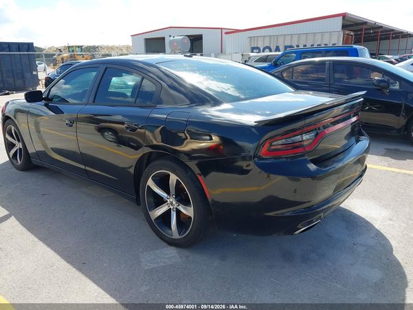 2017 DODGE CHARGER SE RWD