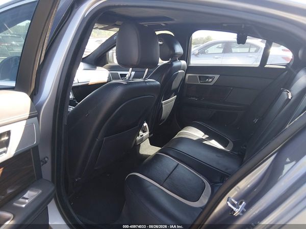 2013 JAGUAR XF V6 SC — I8