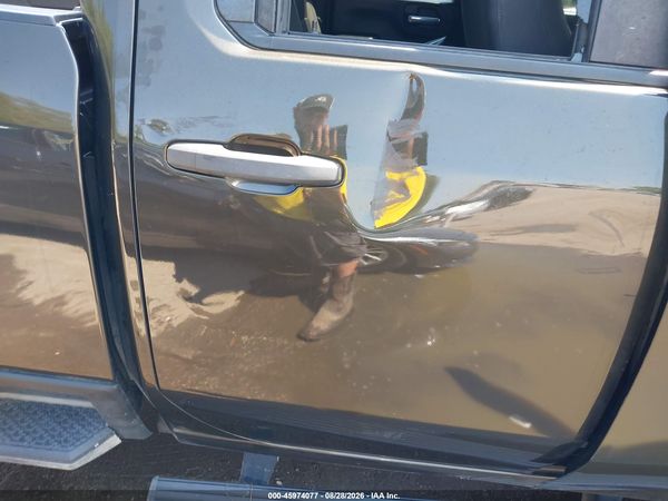 2023 CHEVROLET SILVERADO 2500HD 4WD  STANDARD BED CUSTOM — I153