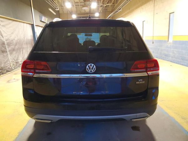 2018 VOLKSWAGEN ATLAS 4Motion Launch Model