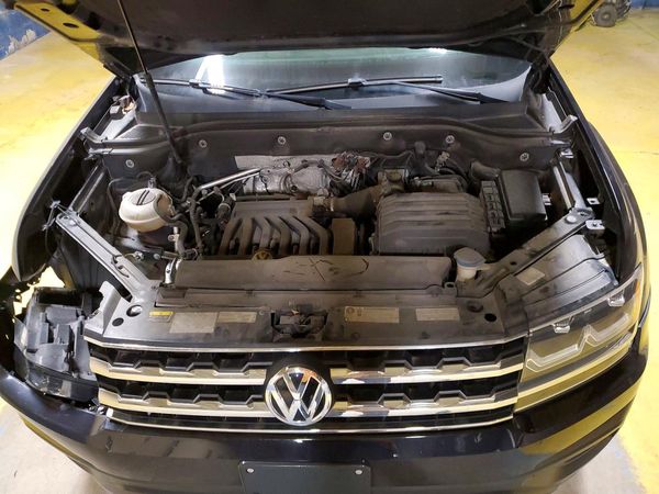 2018 VOLKSWAGEN ATLAS 4Motion Launch Model