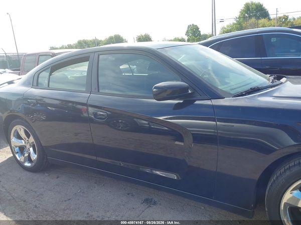 2014 DODGE CHARGER SE