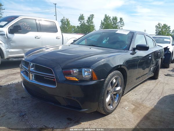 2014 DODGE CHARGER SE