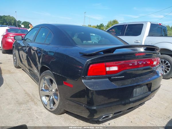 2014 DODGE CHARGER SE