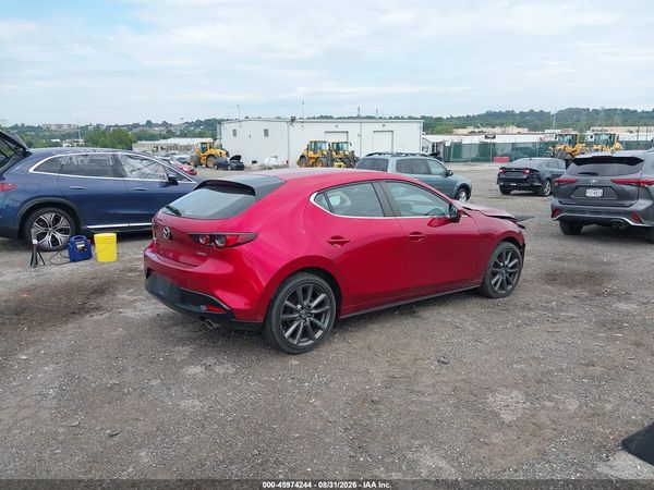 2021 MAZDA MAZDA3 — I4