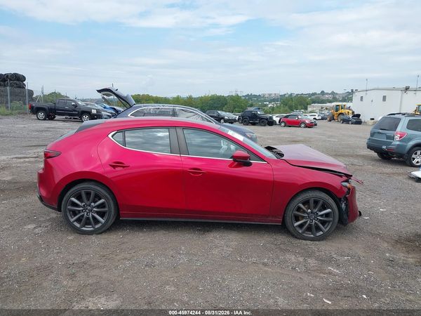2021 MAZDA MAZDA3 PREFERRED — I116