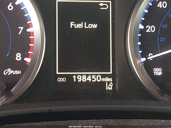 2018 TOYOTA HIGHLANDER LE