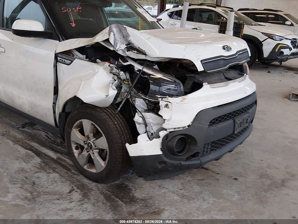 2017 KIA SOUL Base — I6